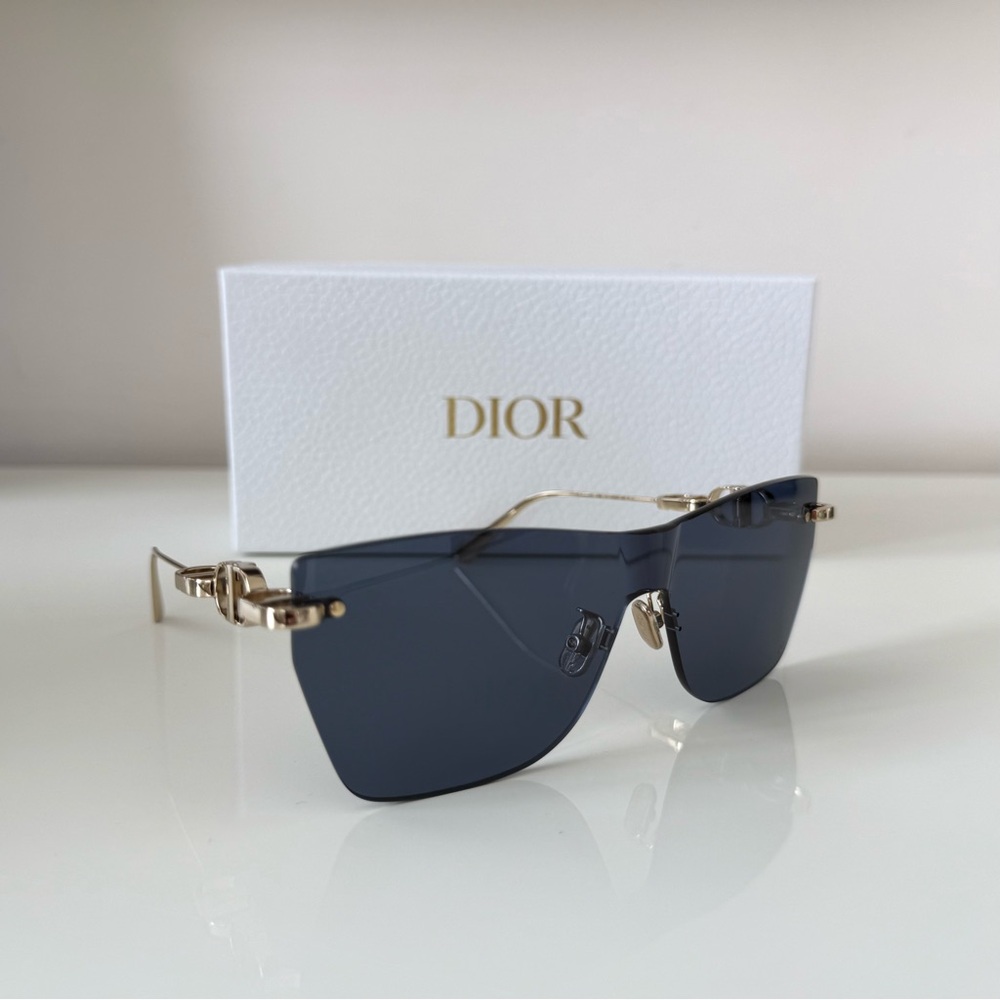 NEW!!! Christian Dior CD Chain M3U women mask sunglasses Authentic 680$